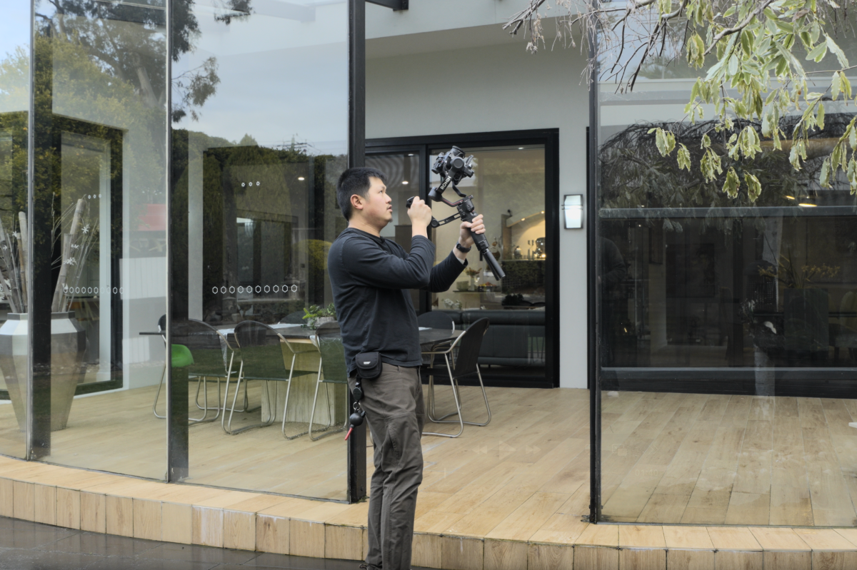 Lights, camera, sold: How great videos turn browsers into buyers