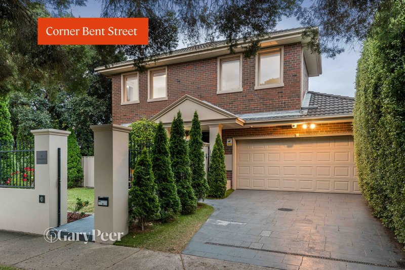18 Narrawong Road, Caulfield South, 3162 VIC, Australia 18 Narrawong Road, Caulfield South, 3162 VIC, Australia
