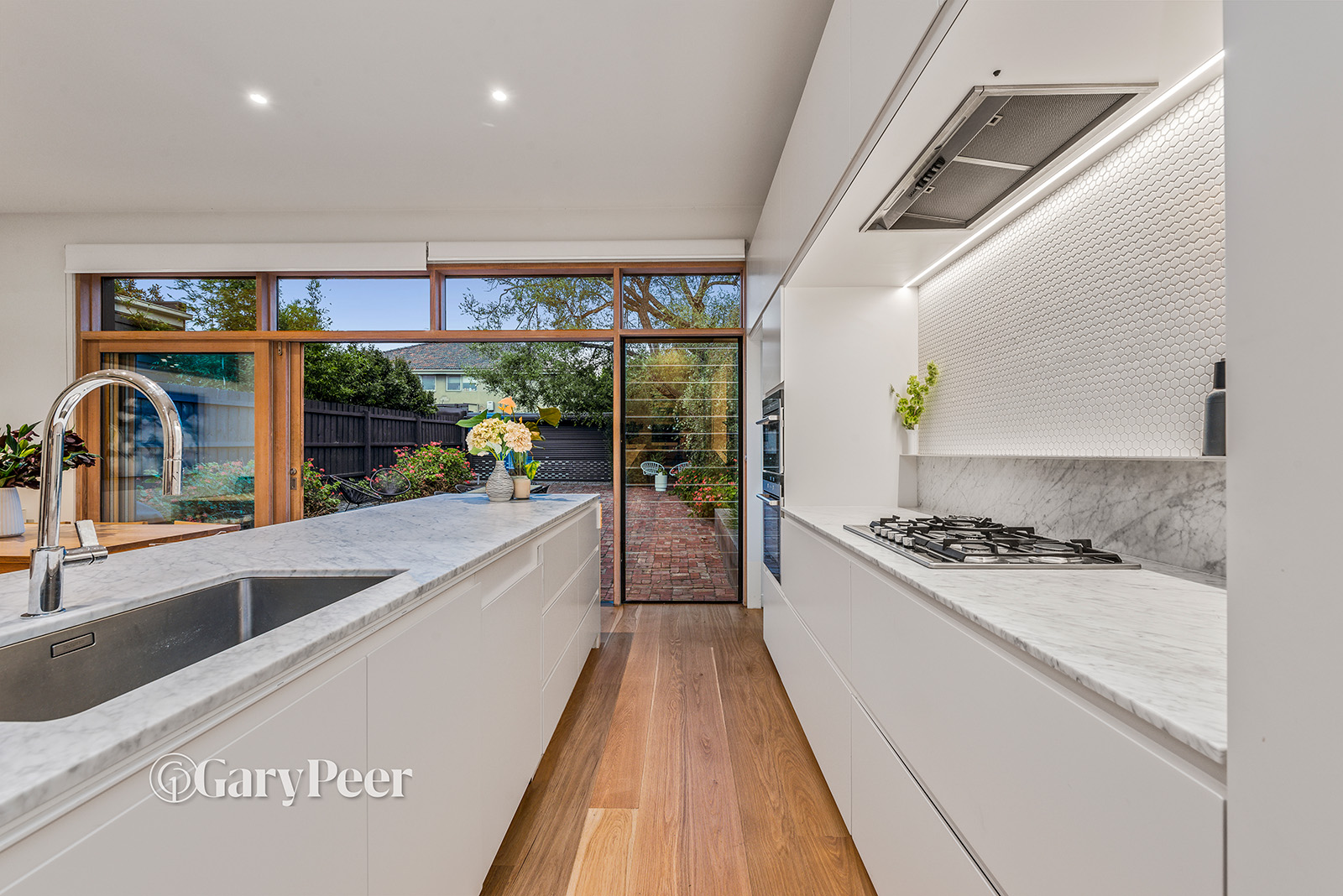 76 Bambra Road, Caulfield North, Caulfield North - Thumbnail 2