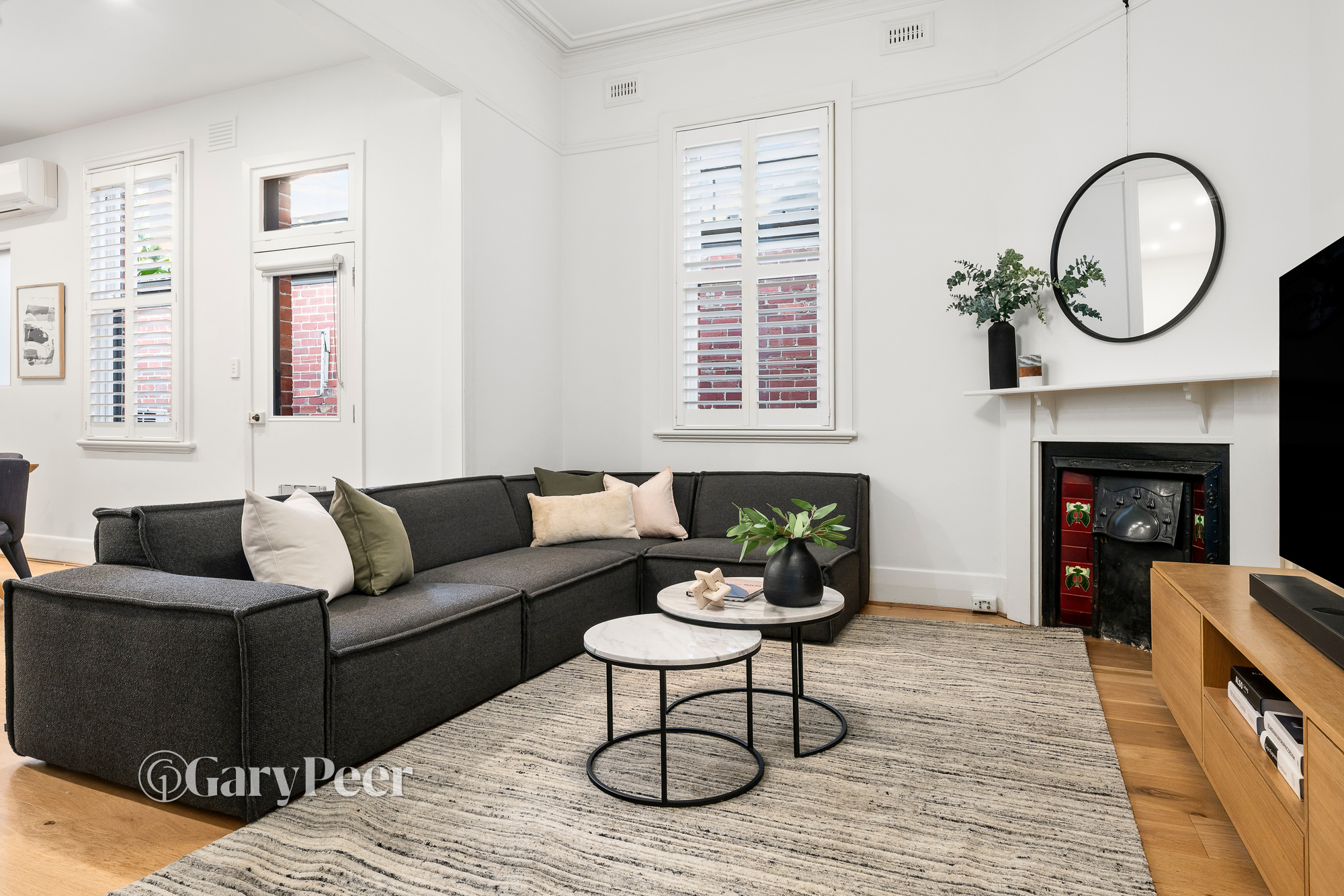 315 Canterbury Road, St Kilda West - Thumbnail 3