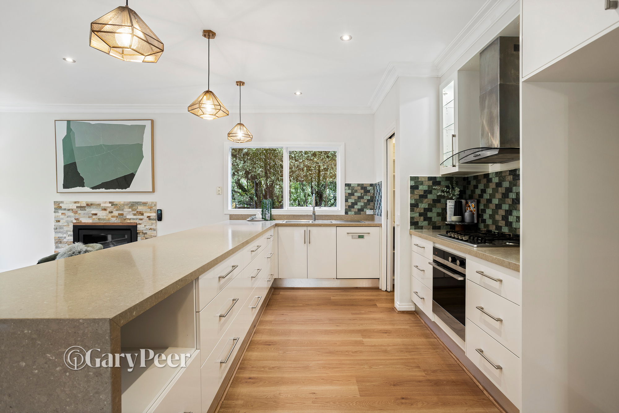 16 Cantala Avenue, Caulfield North - Thumbnail 6