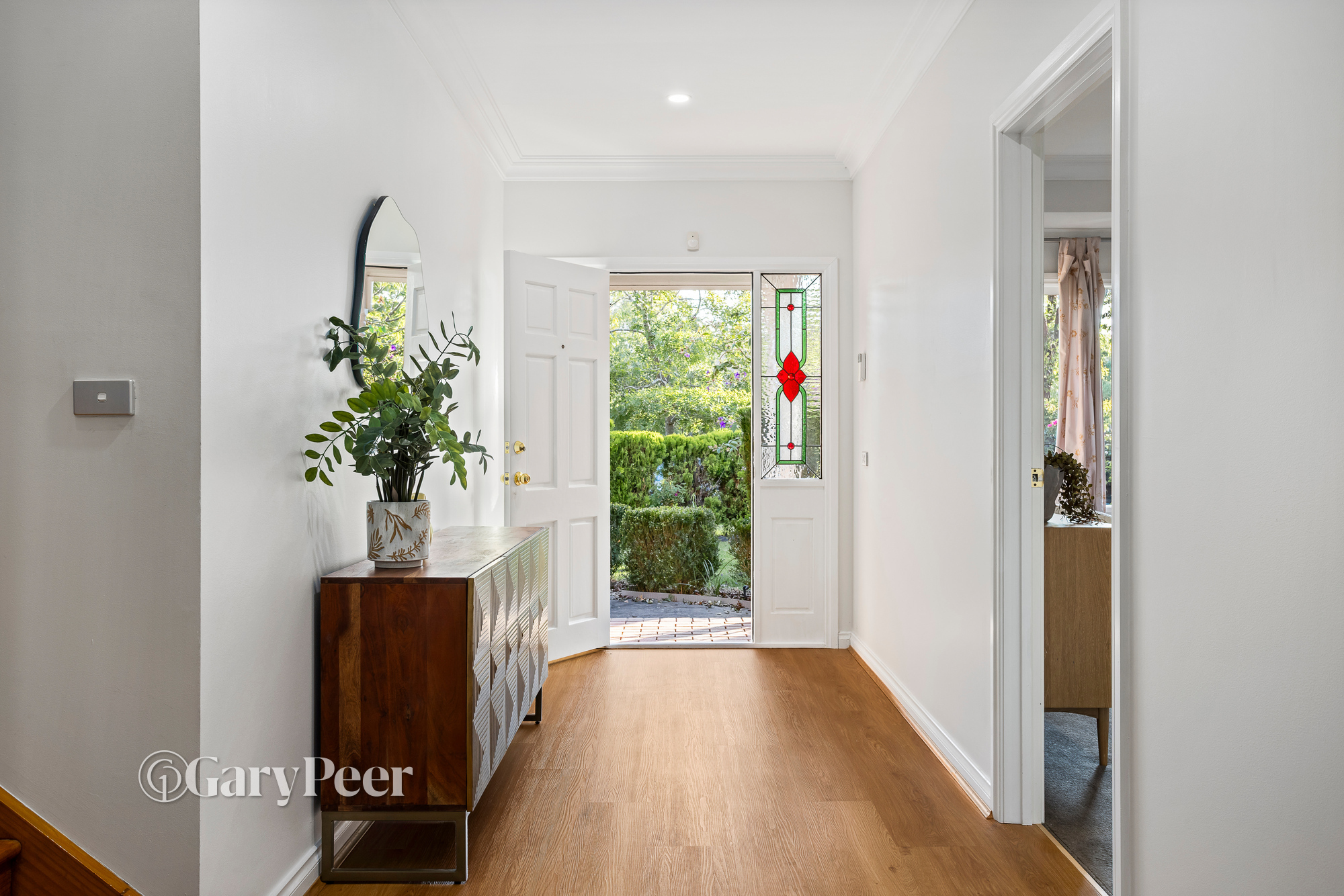 16 Cantala Avenue, Caulfield North - Thumbnail 7
