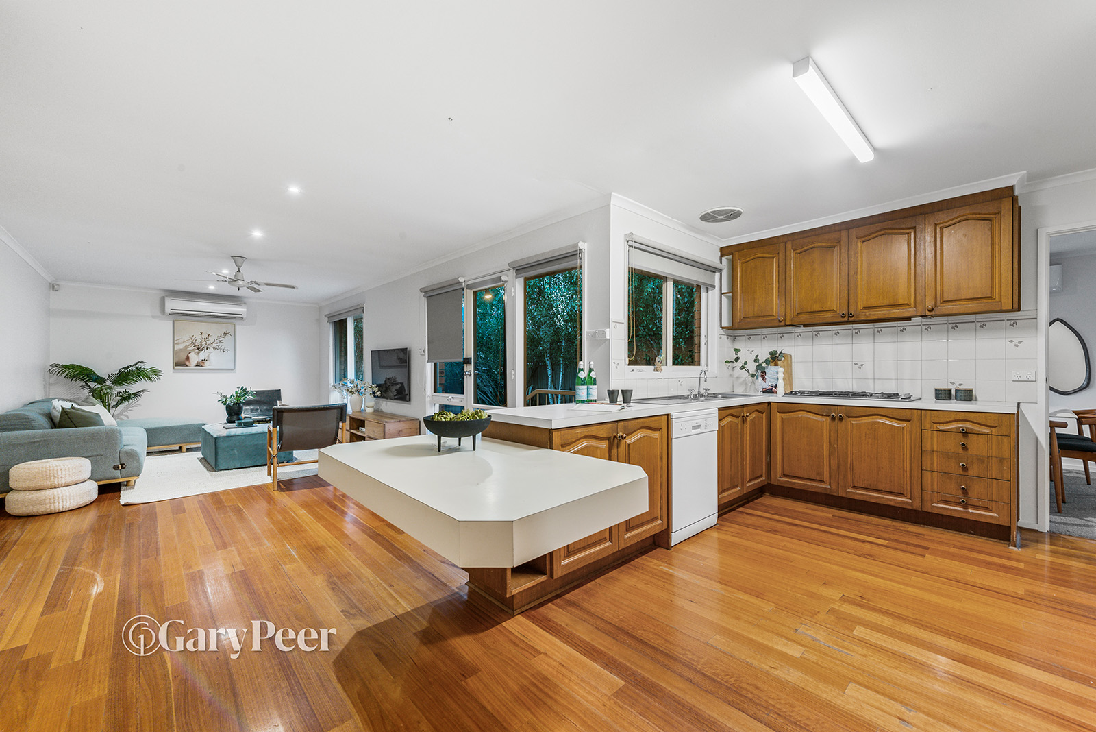 76 Bambra Road, Caulfield North - Thumbnail 7