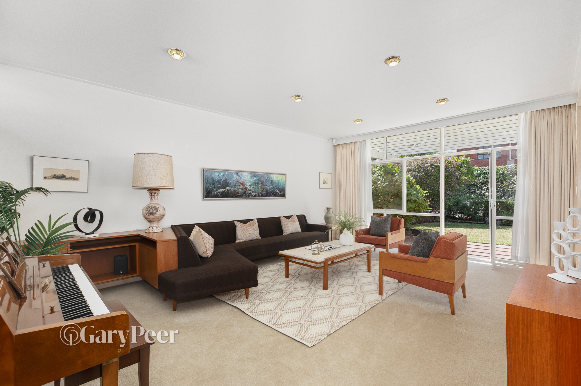 27 Testar Grove, Caulfield North, VIC, Caulfield North - Thumbnail 2