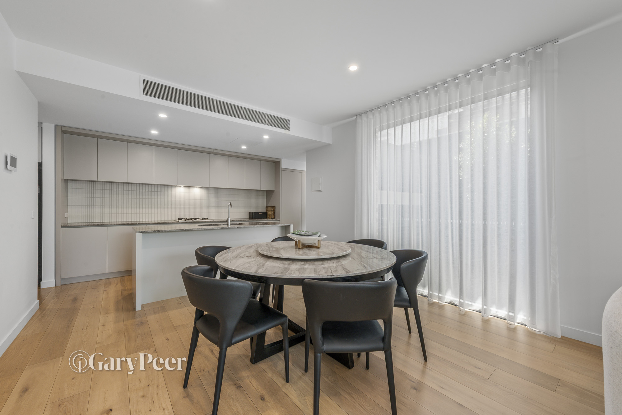 1 / 202 Neerim Road, Carnegie, Carnegie - Thumbnail 6
