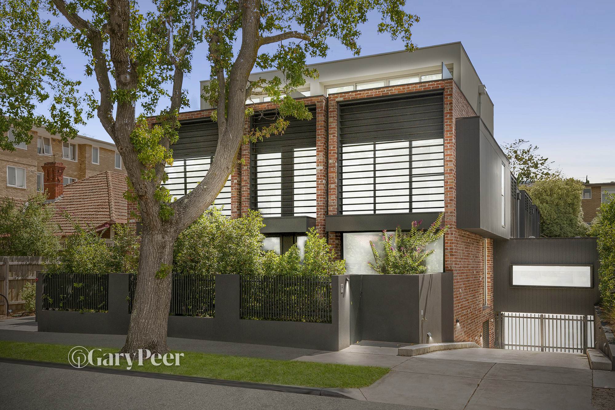 1 / 7 Hughenden Road, St Kilda East, St Kilda East - Image 1