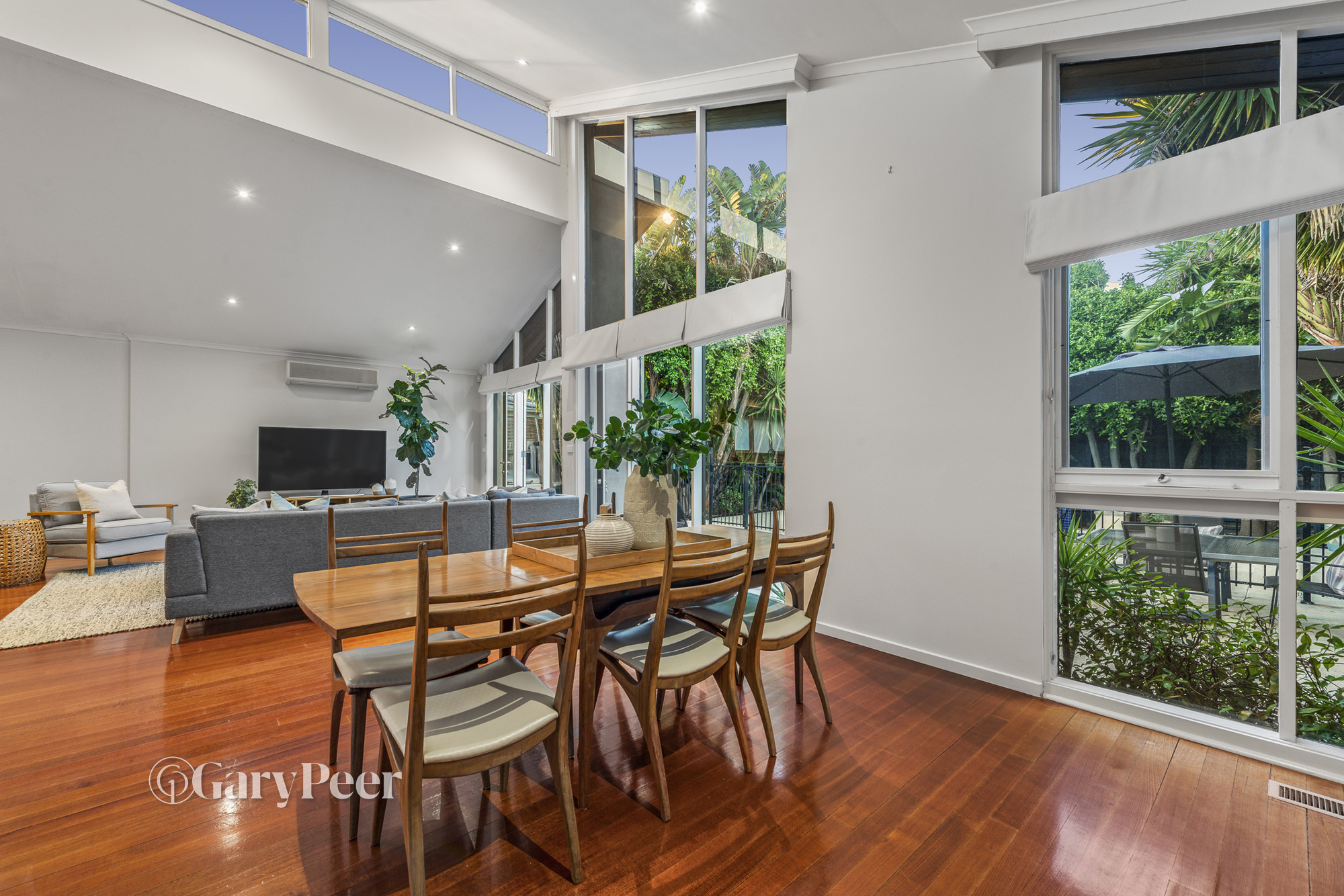 27 Testar Grove, Caulfield North, VIC, Caulfield North - Thumbnail 4