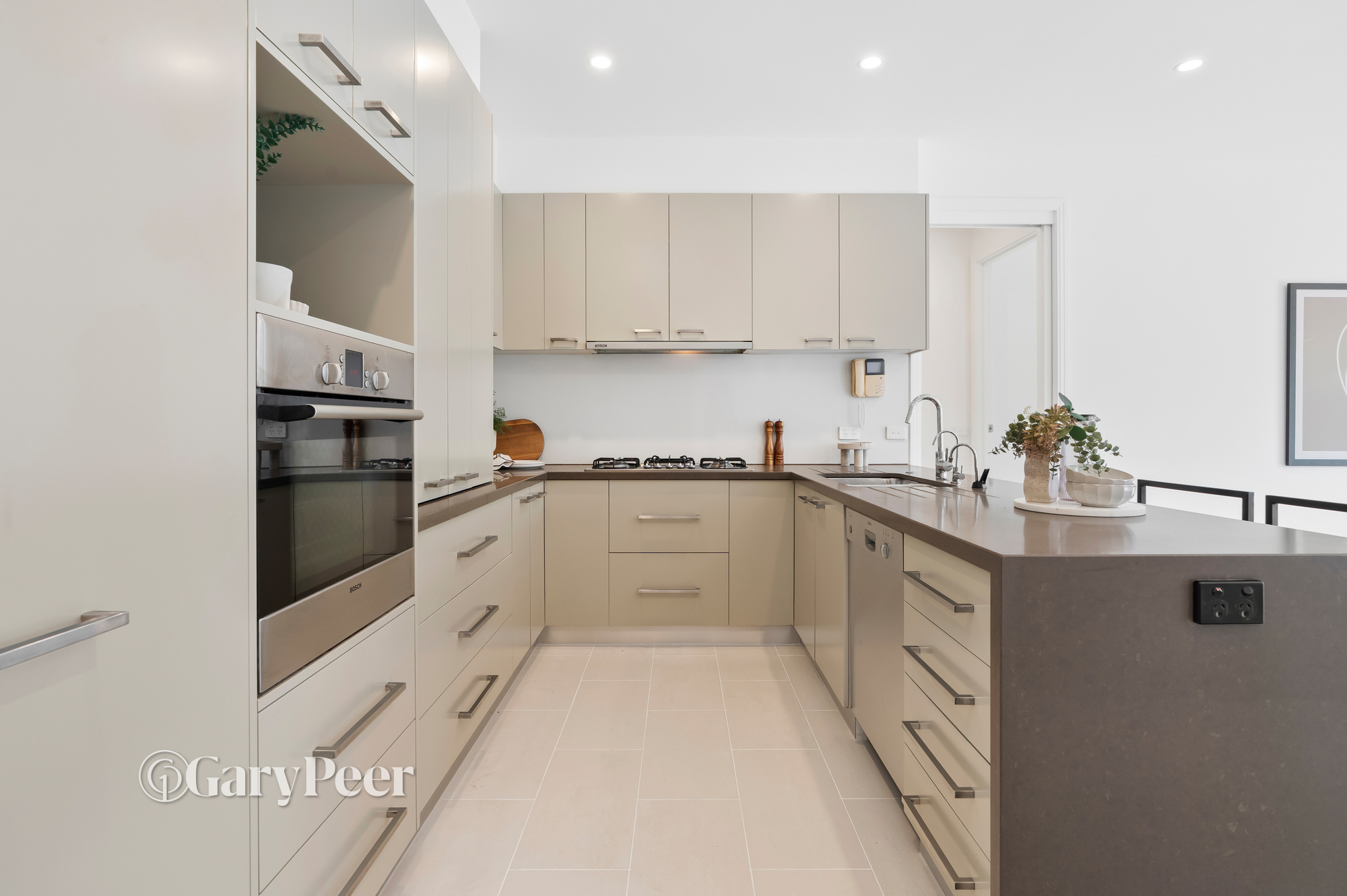 353 Neerim Road, Carnegie, VIC, Carnegie - Thumbnail 7