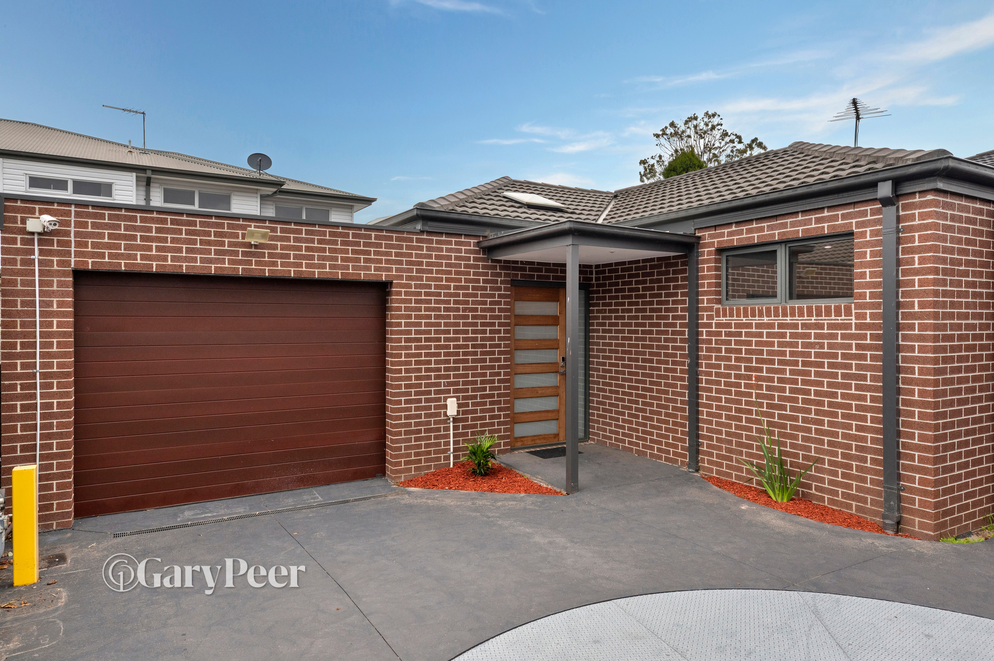2 / 910 Centre Road, Bentleigh East - Image 1