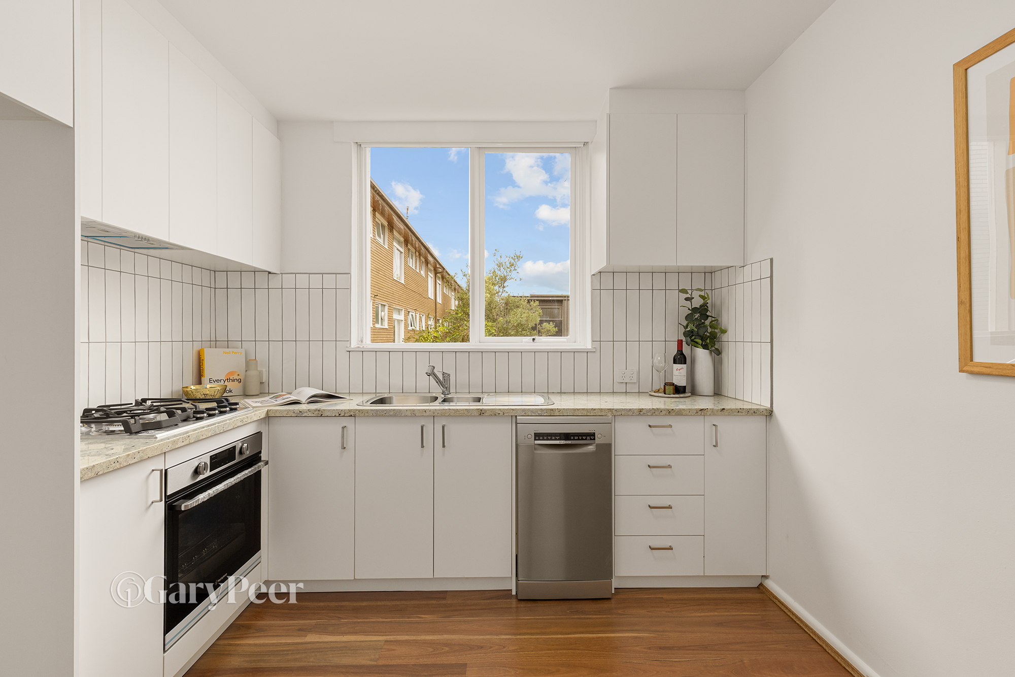 3 / 3A Hughenden Road, St Kilda East, VIC, St Kilda East - Thumbnail 2