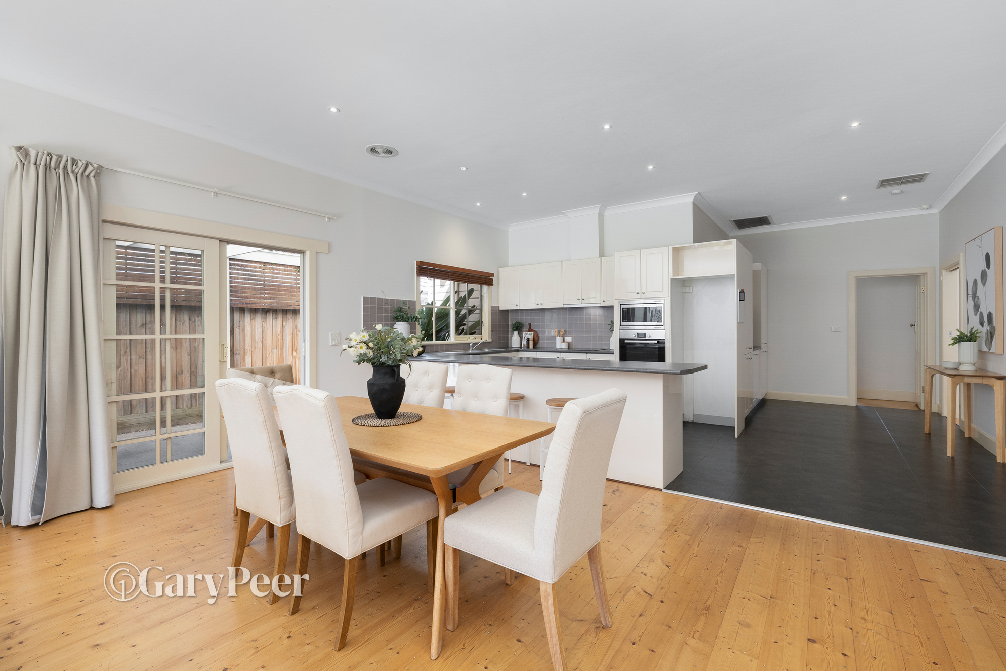 10 Gillard Street, Brighton East, VIC, Brighton East - Thumbnail 7