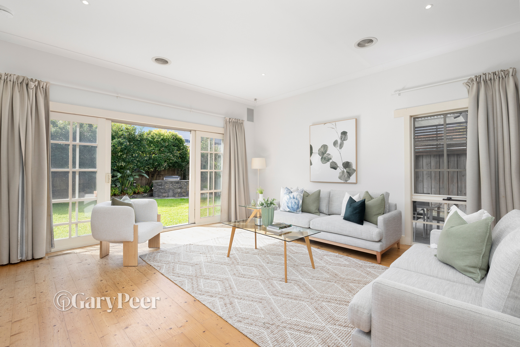 18 Russell Street, Caulfield South, VIC, Caulfield South - Thumbnail 2