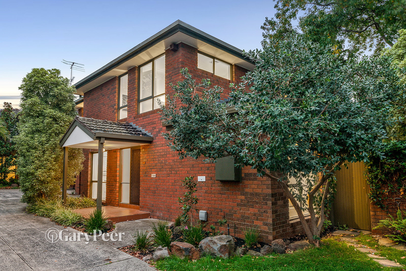 1 / 17 Orrong Crescent, Caulfield North, VIC, Caulfield North - Image 1