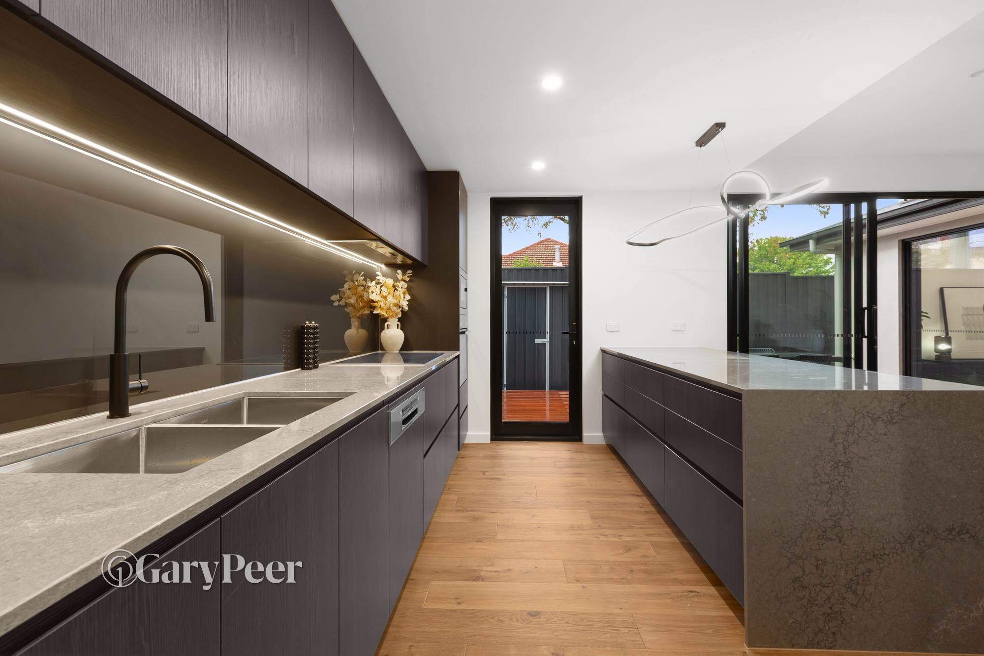 89 Patterson Road, Bentleigh, VIC, Bentleigh - Thumbnail 2