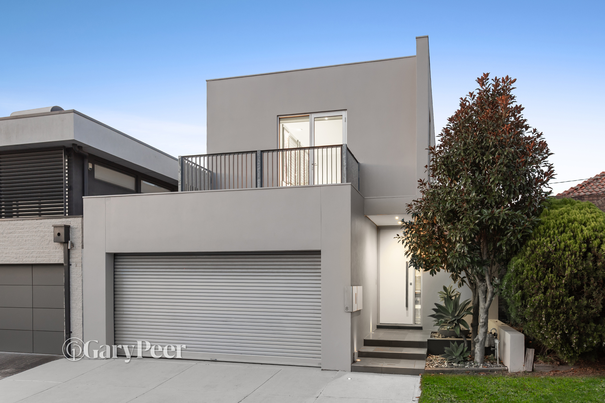 8 Cambridge Street, Caulfield North - Image 1