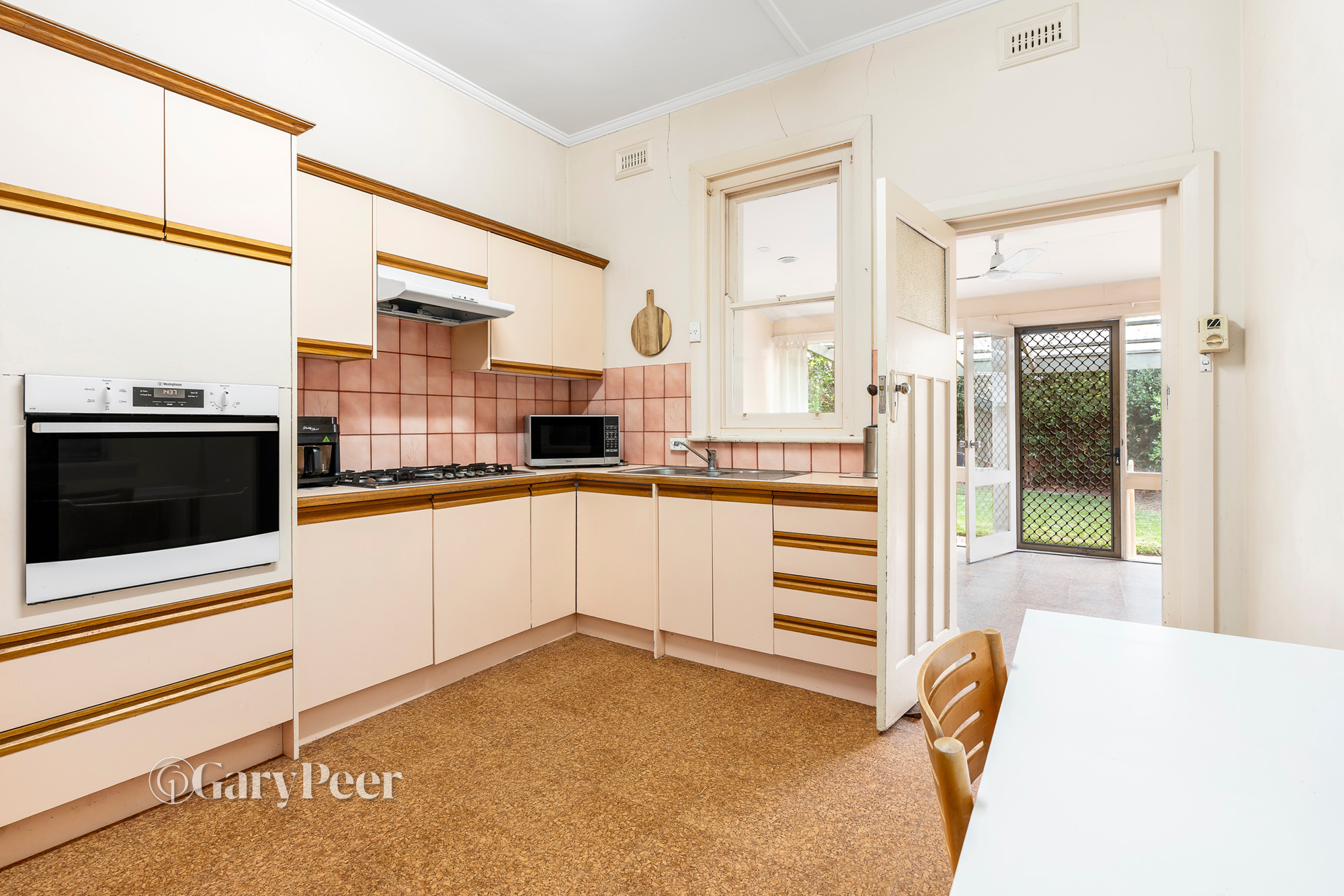 31 Olinda Street, Caulfield South, Caulfield South - Thumbnail 6