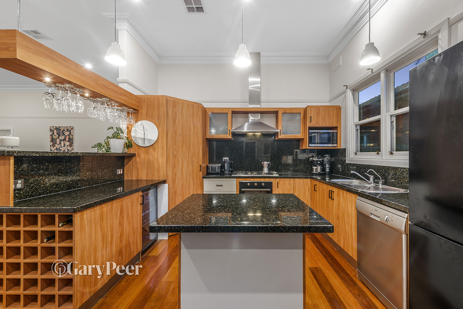 19 Park Street, Elsternwick, VIC, Elsternwick - Thumbnail 4