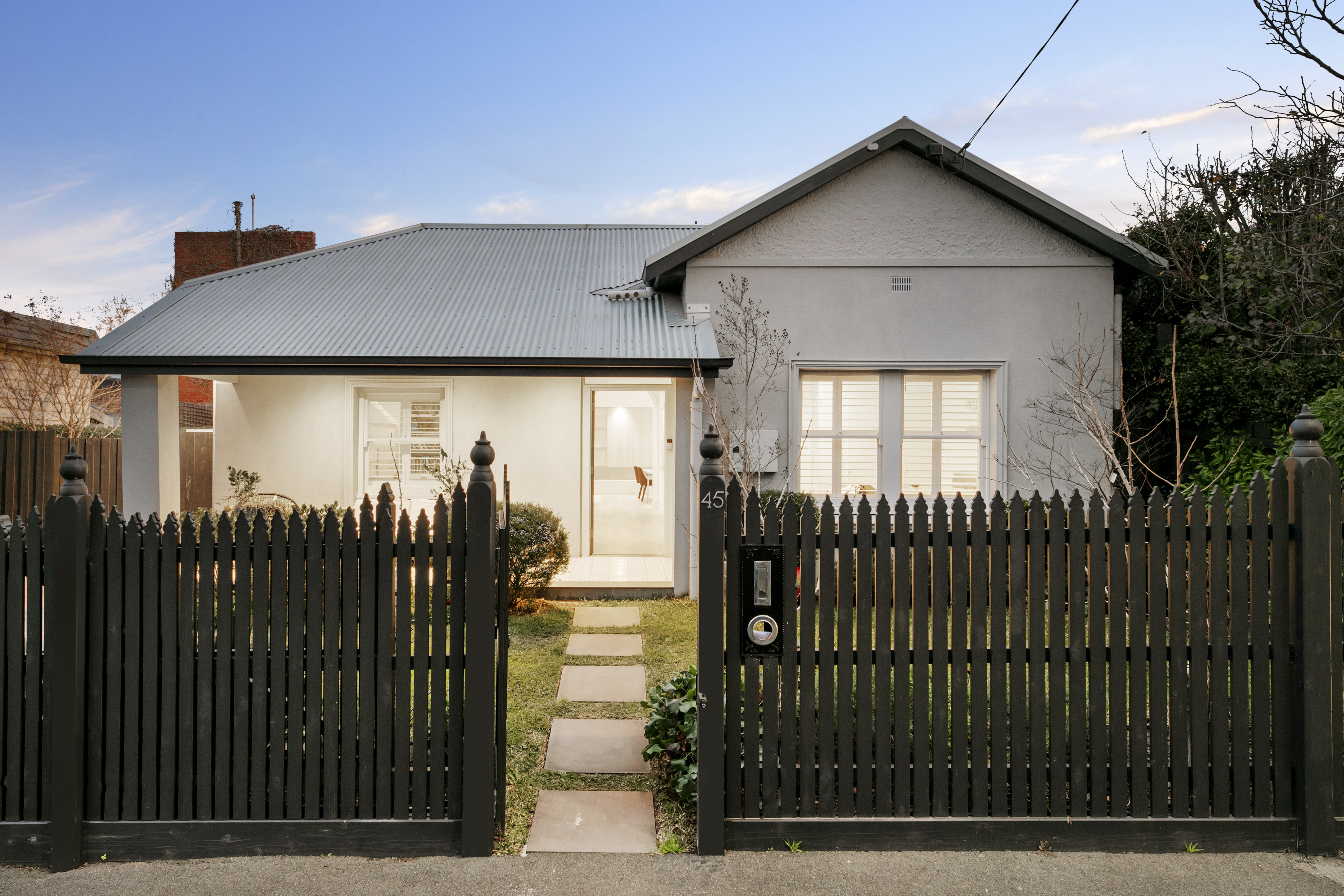 View the cover property